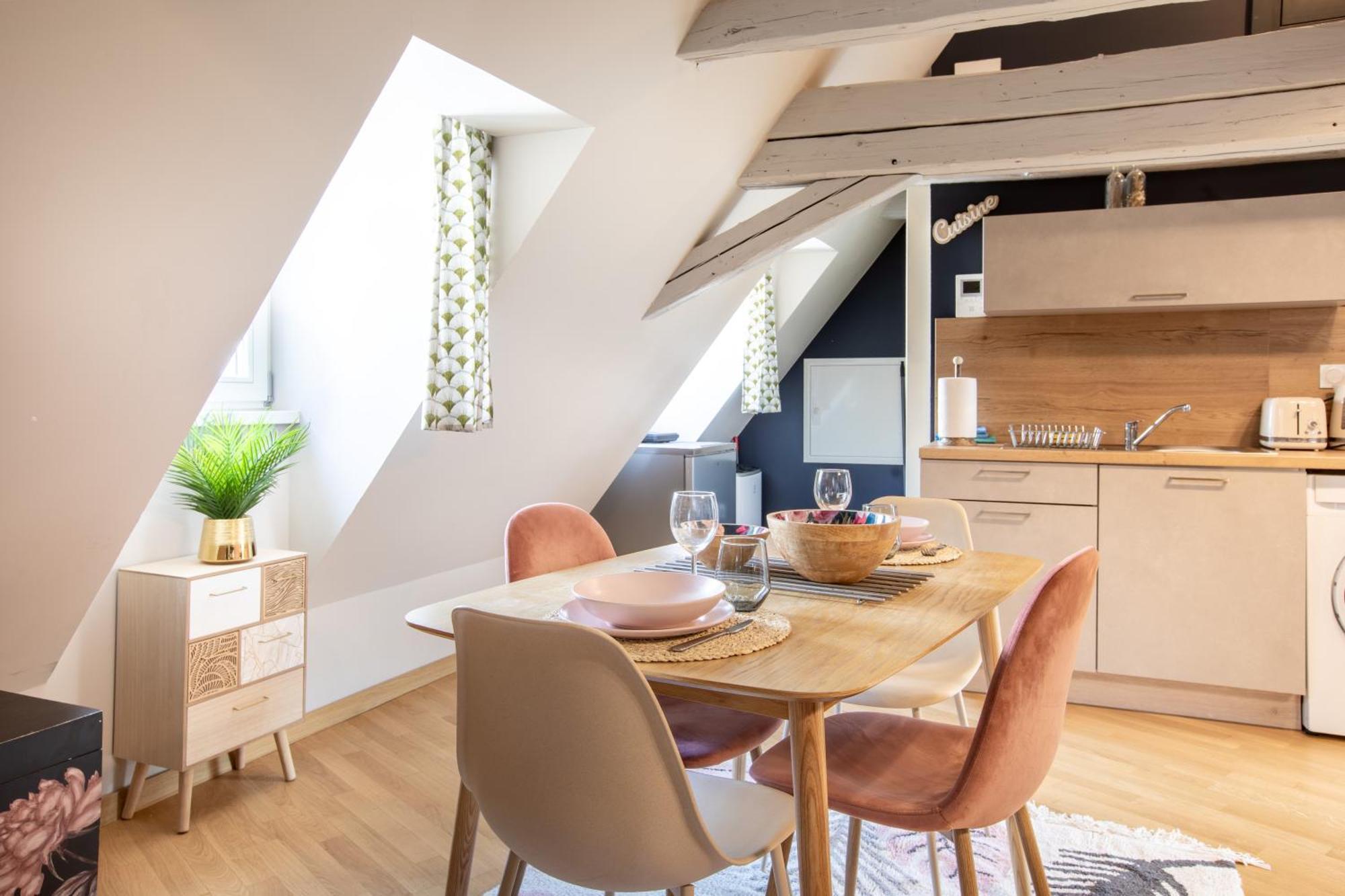 Апартаменты Duplex Atypique Au Coeur De Мюлуз Экстерьер фото